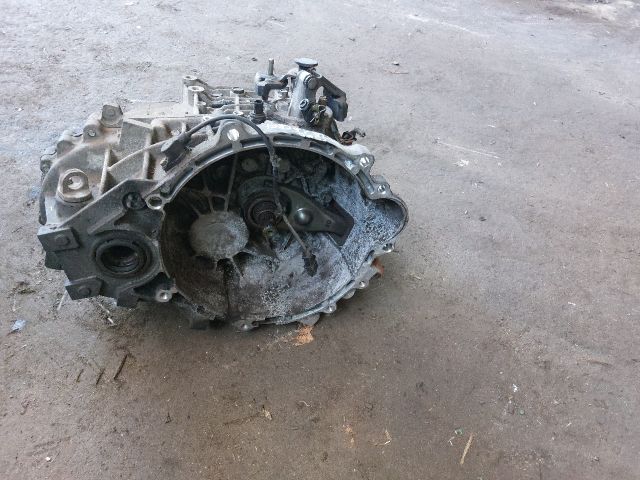 bontott KIA CEED Váltó (Mechanikus)