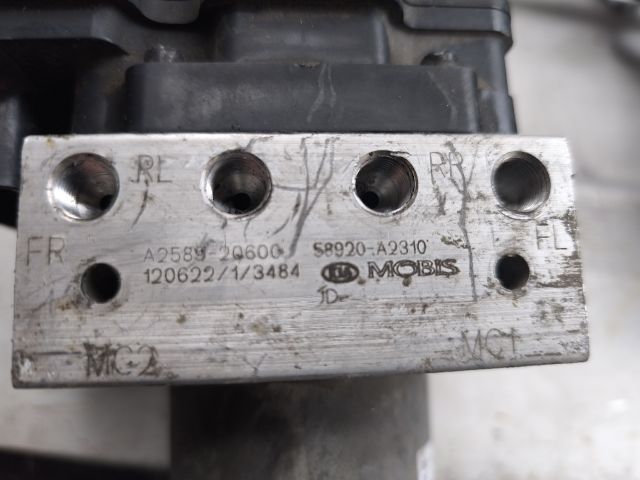 bontott KIA CEED ABS Kocka