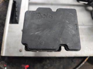 bontott KIA CEED ABS Kocka