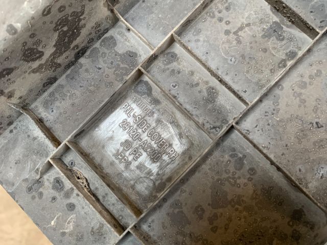 bontott KIA CEED Alsó Vezérlés Burkolat