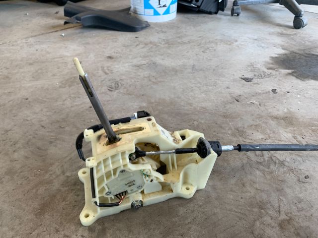 bontott KIA CEED Automata Váltókar