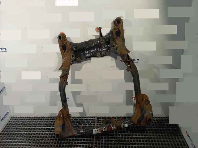 bontott KIA CEED Első Bölcső