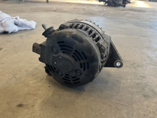 bontott KIA CEED Generátor