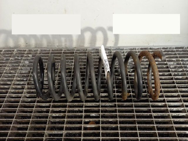 bontott KIA CEED Hátsó Rugó