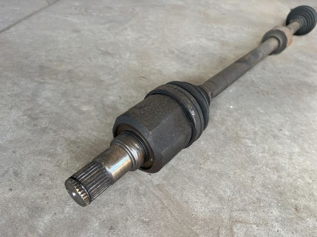 bontott KIA CEED Jobb Féltengely