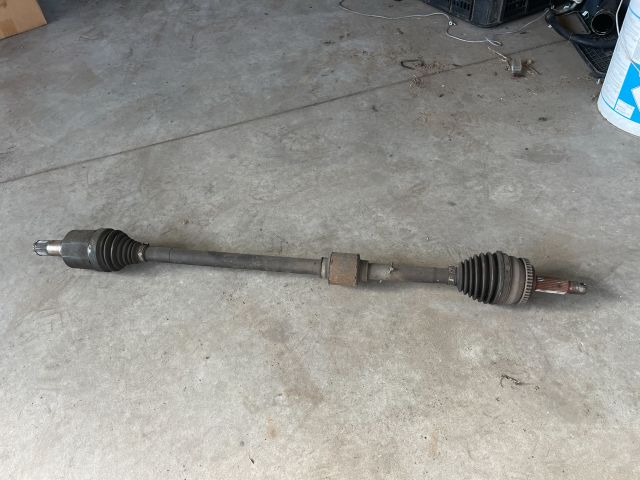 bontott KIA CEED Jobb Féltengely