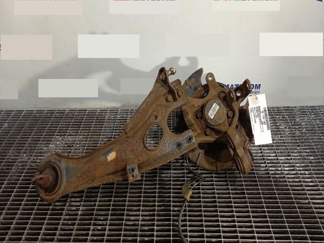 bontott KIA CEED Jobb hátsó Csonkállvány