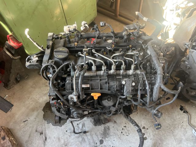 bontott KIA CEED Komplett Motor (Segédberendezésekkel)