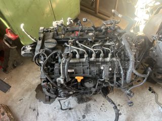 bontott KIA CEED Komplett Motor (Segédberendezésekkel)