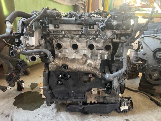 bontott KIA CEED Komplett Motor (Segédberendezésekkel)