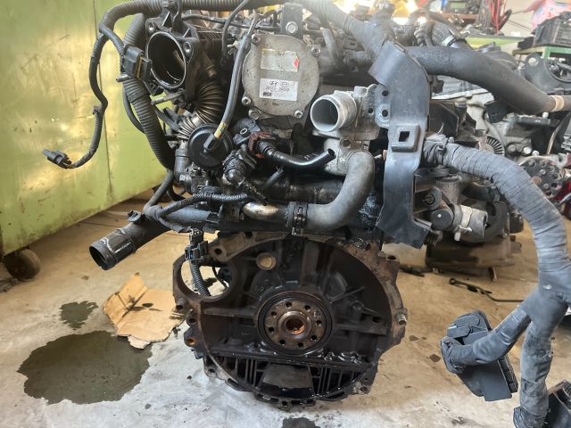 bontott KIA CEED Komplett Motor (Segédberendezésekkel)