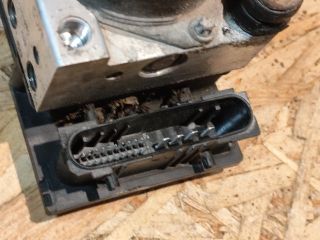 bontott KIA CEED ABS Kocka