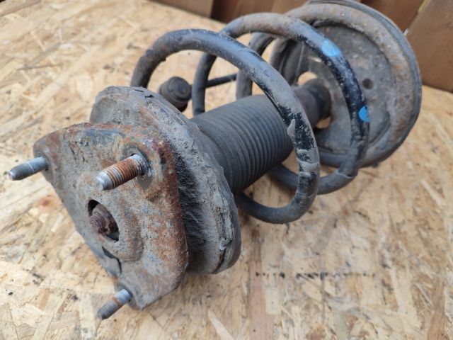 bontott KIA CEED Bal első Gólyaláb (Lengécsillapító, Rugó)