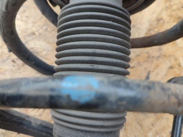 bontott KIA CEED Bal első Gólyaláb (Lengécsillapító, Rugó)