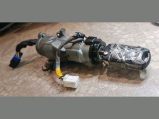 bontott KIA CEED Gyújtáskapcsoló Házzal