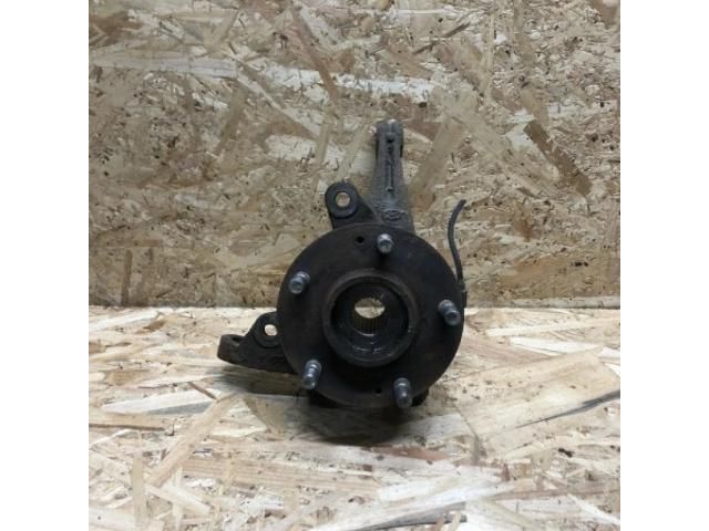 bontott KIA CEED Jobb első Csonkállvány