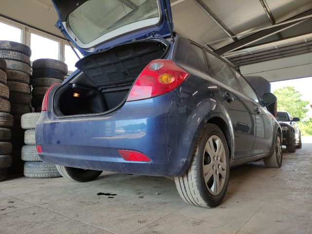 bontott KIA CEED Jobb első Féknyereg Munkahengerrel