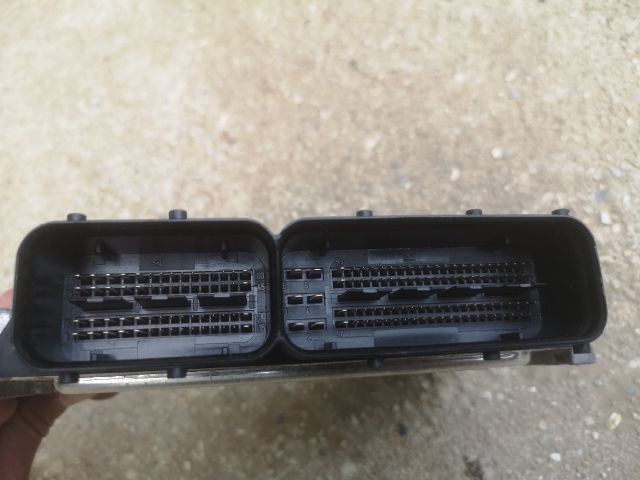 bontott KIA CEED Motorvezérlő