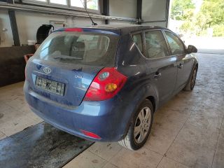 bontott KIA CEED Tankbetöltő Cső (Fém)