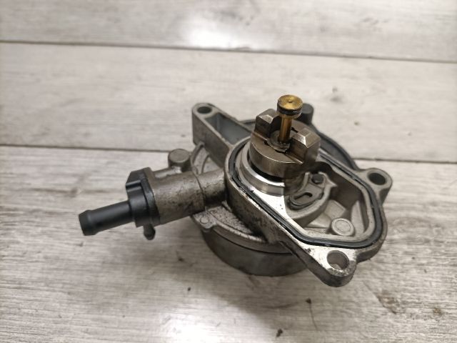 bontott KIA CEED Vákumpumpa