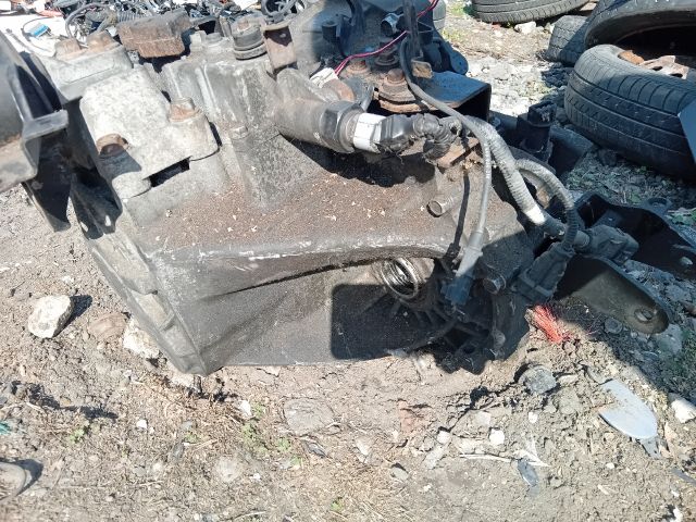 bontott KIA CEED Váltó (Mechanikus)