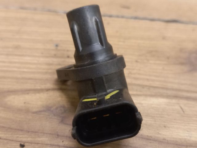 bontott KIA CEED Vezérműtengely Fordulatszám Jeladó