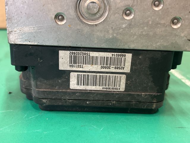 bontott KIA CEED ABS Kocka