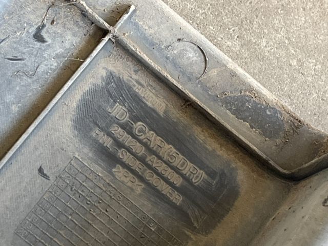 bontott KIA CEED Alsó Vezérlés Burkolat