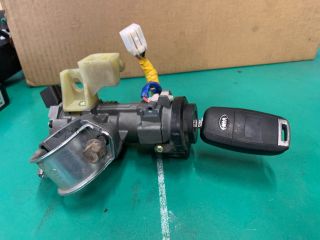 bontott KIA CEED Gyújtáskapcsoló Házzal