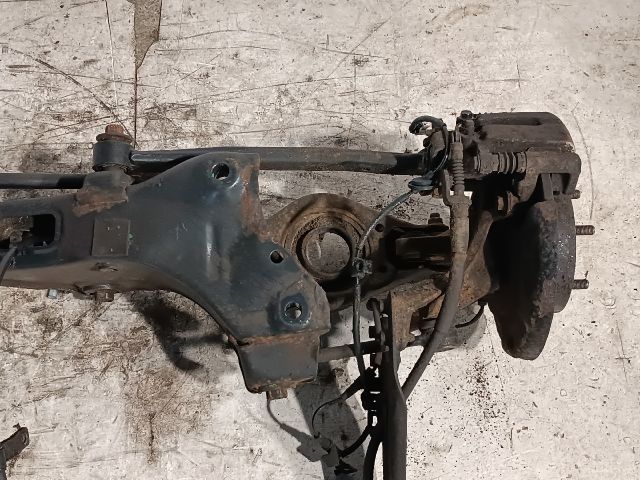 bontott KIA CEED Hátsó Híd (Tárcsafékes)