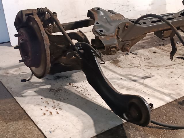 bontott KIA CEED Hátsó Híd (Tárcsafékes)