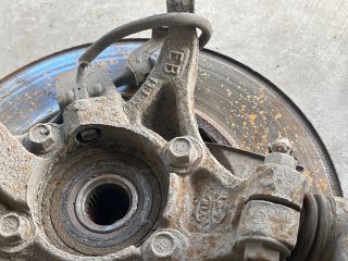 bontott KIA CEED Jobb első Csonkállvány Kerékaggyal