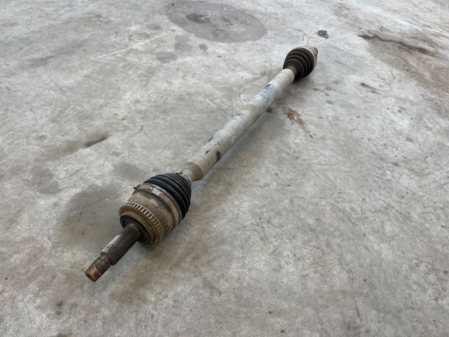 bontott KIA CEED Jobb Féltengely