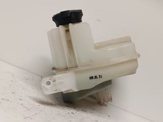 bontott KIA CEED Kiegyenlítő Tartály