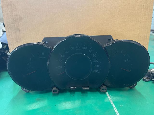 bontott KIA CEED Kilométeróra