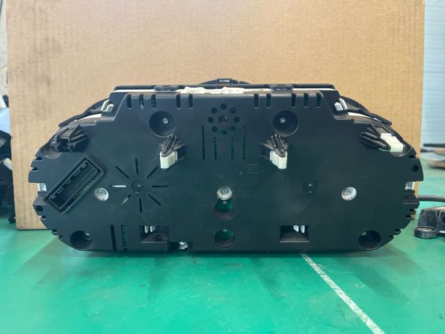 bontott KIA CEED Kilométeróra