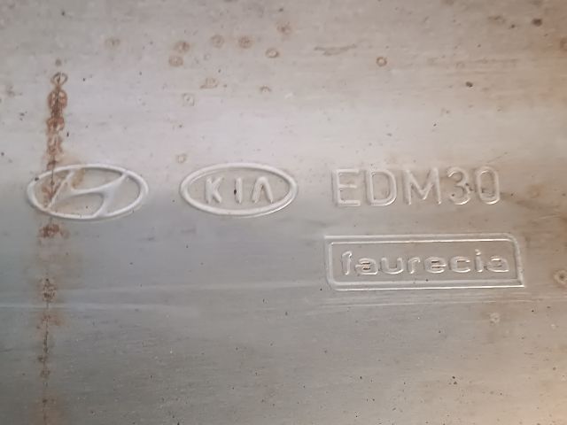 bontott KIA CEED Komplett Kipufogó Rendszer