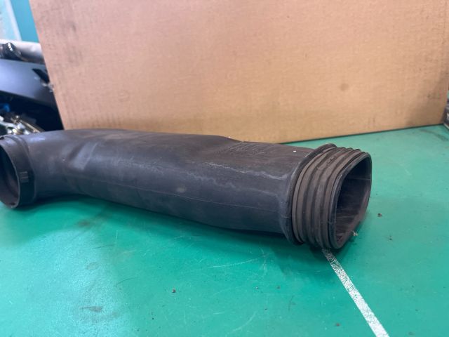 bontott KIA CEED Légbeömlő Cső