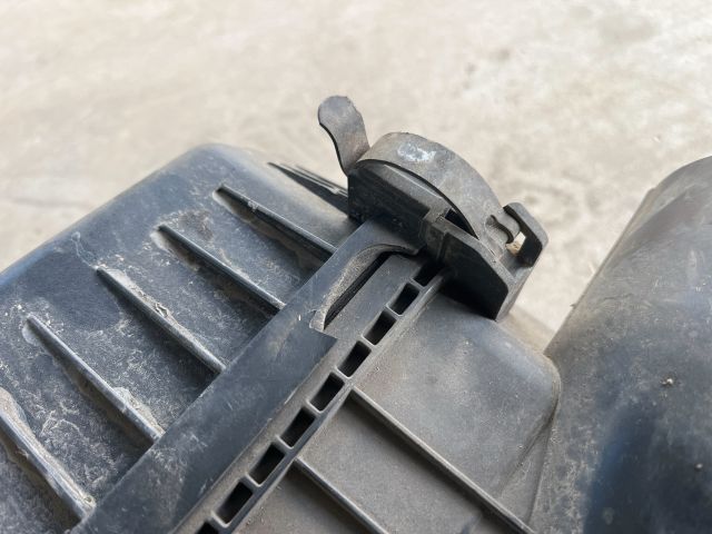 bontott KIA CEED Légszűrő Ház