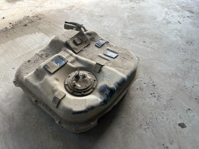bontott KIA CEED Tank