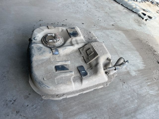 bontott KIA CEED Tank