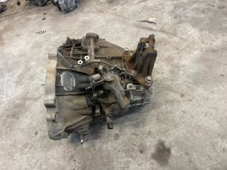 bontott KIA CEED Váltó (Mechanikus)