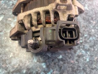 bontott KIA CEED Generátor