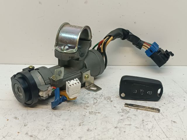 bontott KIA CEED Gyújtáskapcsoló Házzal