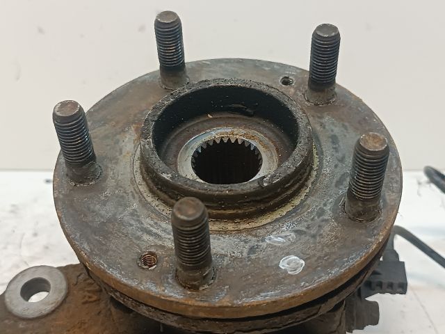 bontott KIA CEED Jobb első Csonkállvány Kerékaggyal