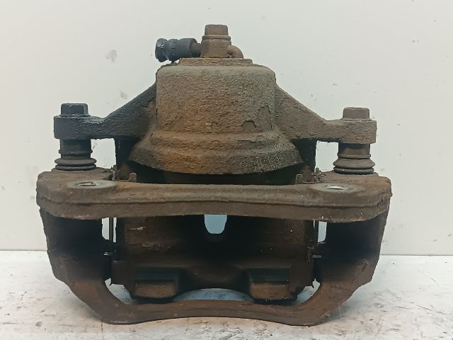 bontott KIA CEED Jobb első Féknyereg Munkahengerrel