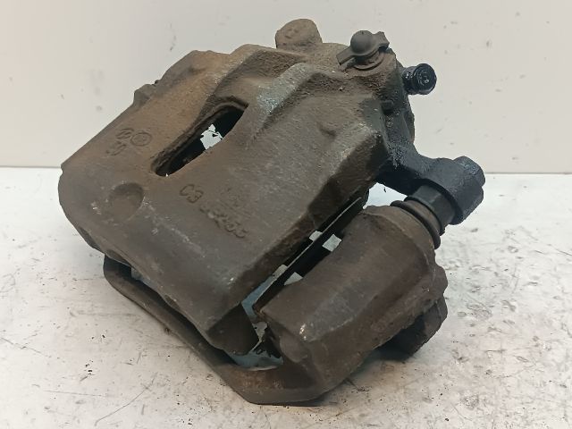 bontott KIA CEED Jobb első Féknyereg Munkahengerrel