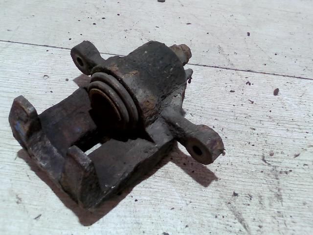 bontott KIA CEED Jobb hátsó Féknyereg Munkahengerrel