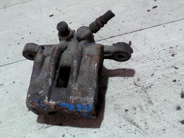 bontott KIA CEED Jobb hátsó Féknyereg Munkahengerrel