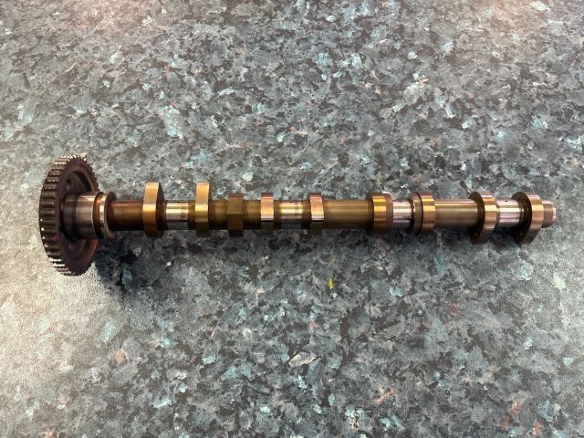 bontott KIA CEED Kipufogó Vezérműtengely